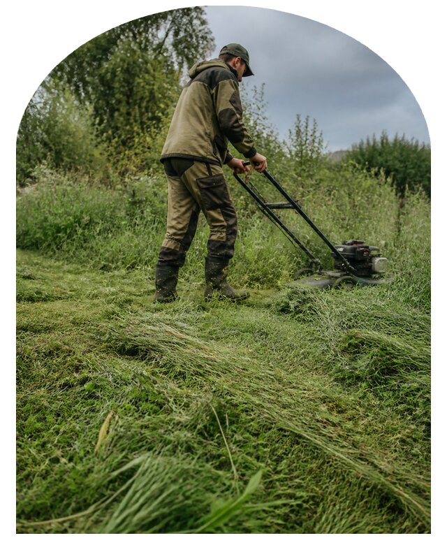 Покос травы на участках и прилегающих территориях в Лыткарине